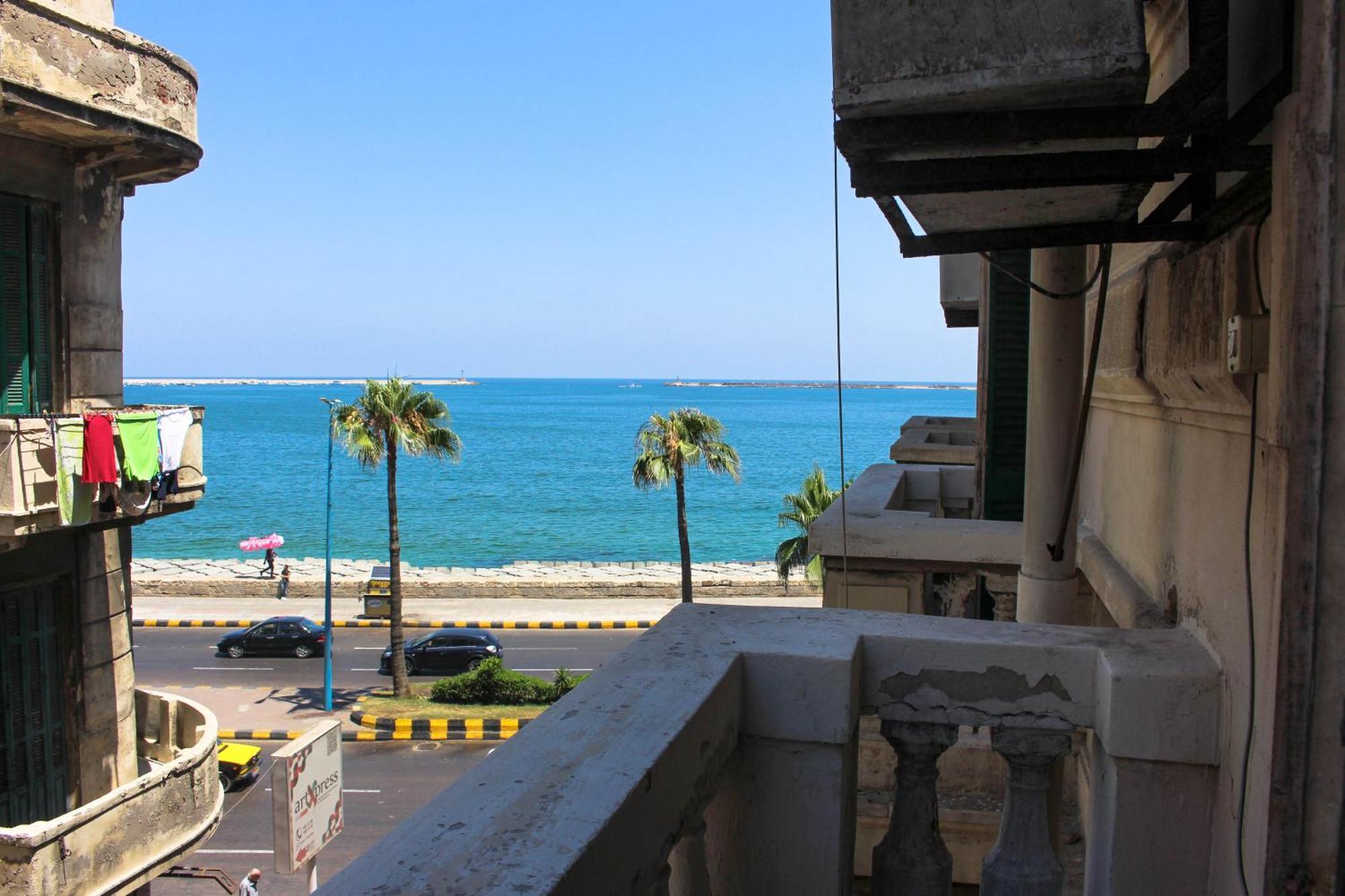 Ithaka Mansheya Hostel Alexandria Room photo